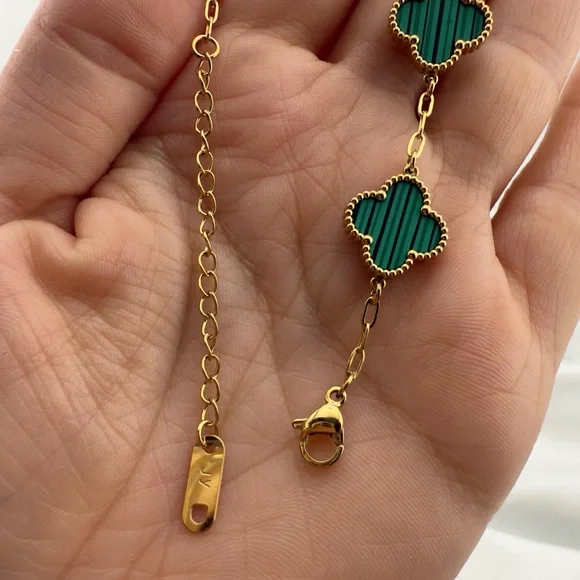 Alhambra 18k Gold Plated Gold and Green Clover Bracelet - Picture 4 of 6